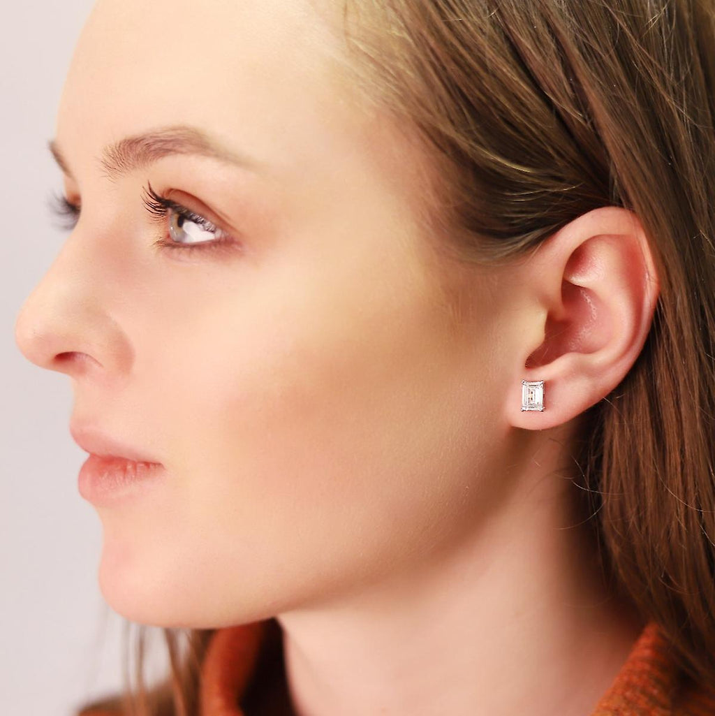 925 Sterling Silver Elegant Emerald Cut Studs