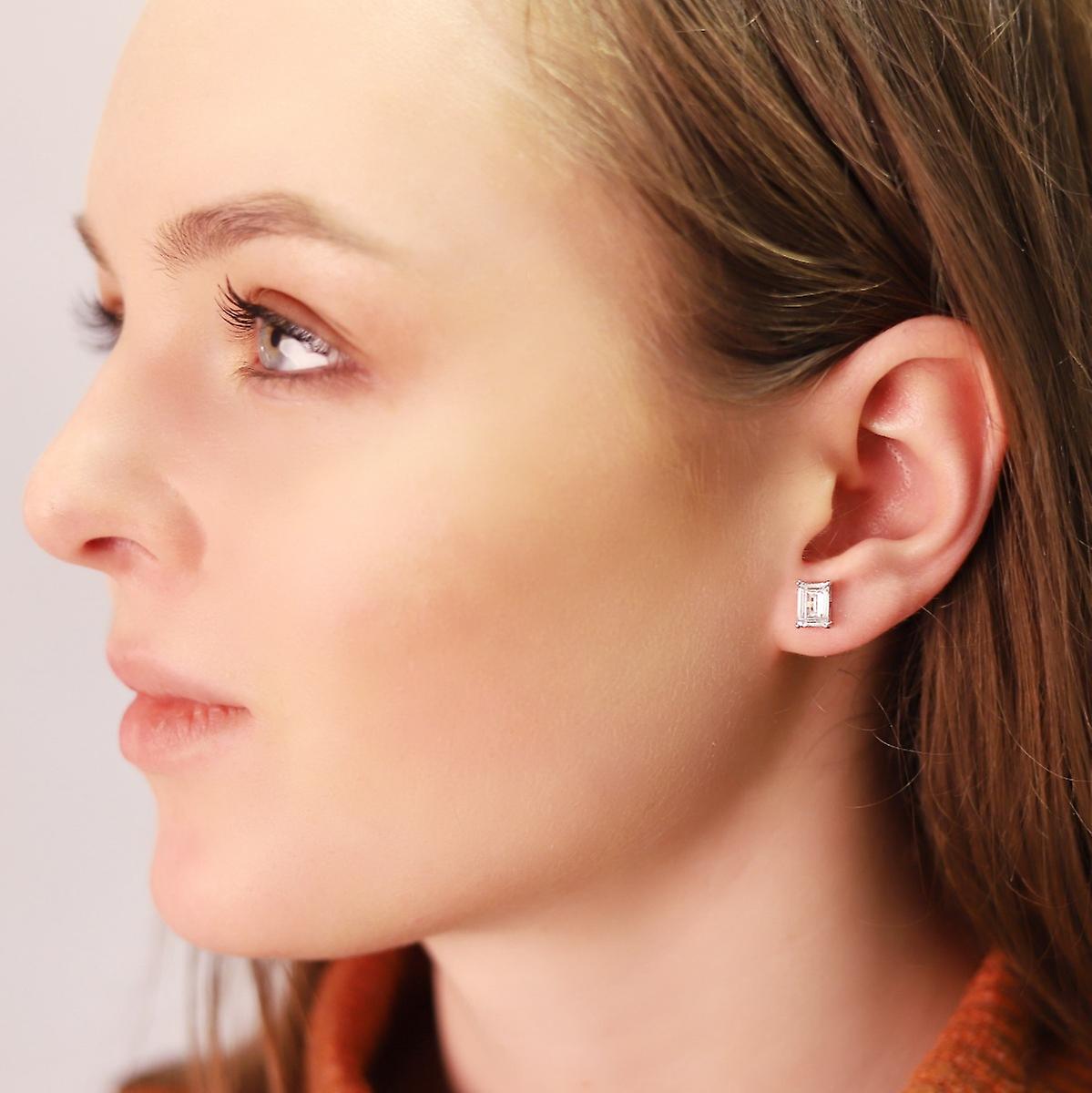 925 Sterling Silver Elegant Emerald Cut Studs