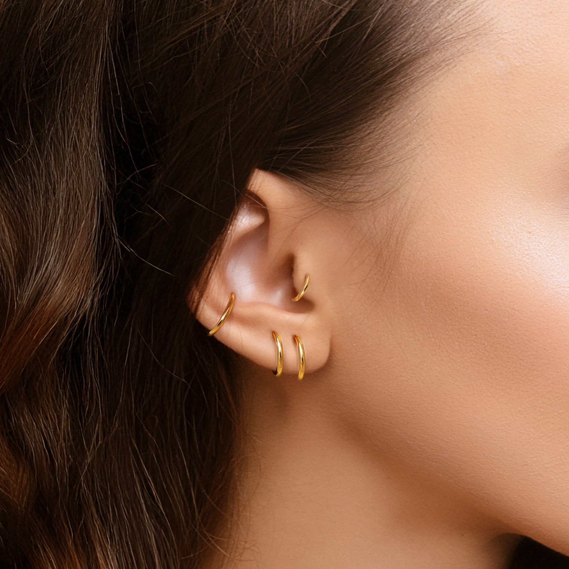 18ct Gold Plated Sleeper Hoop Earrings Sizes 6mm 7mm 8mm 9mm 10mm 6mm Gold