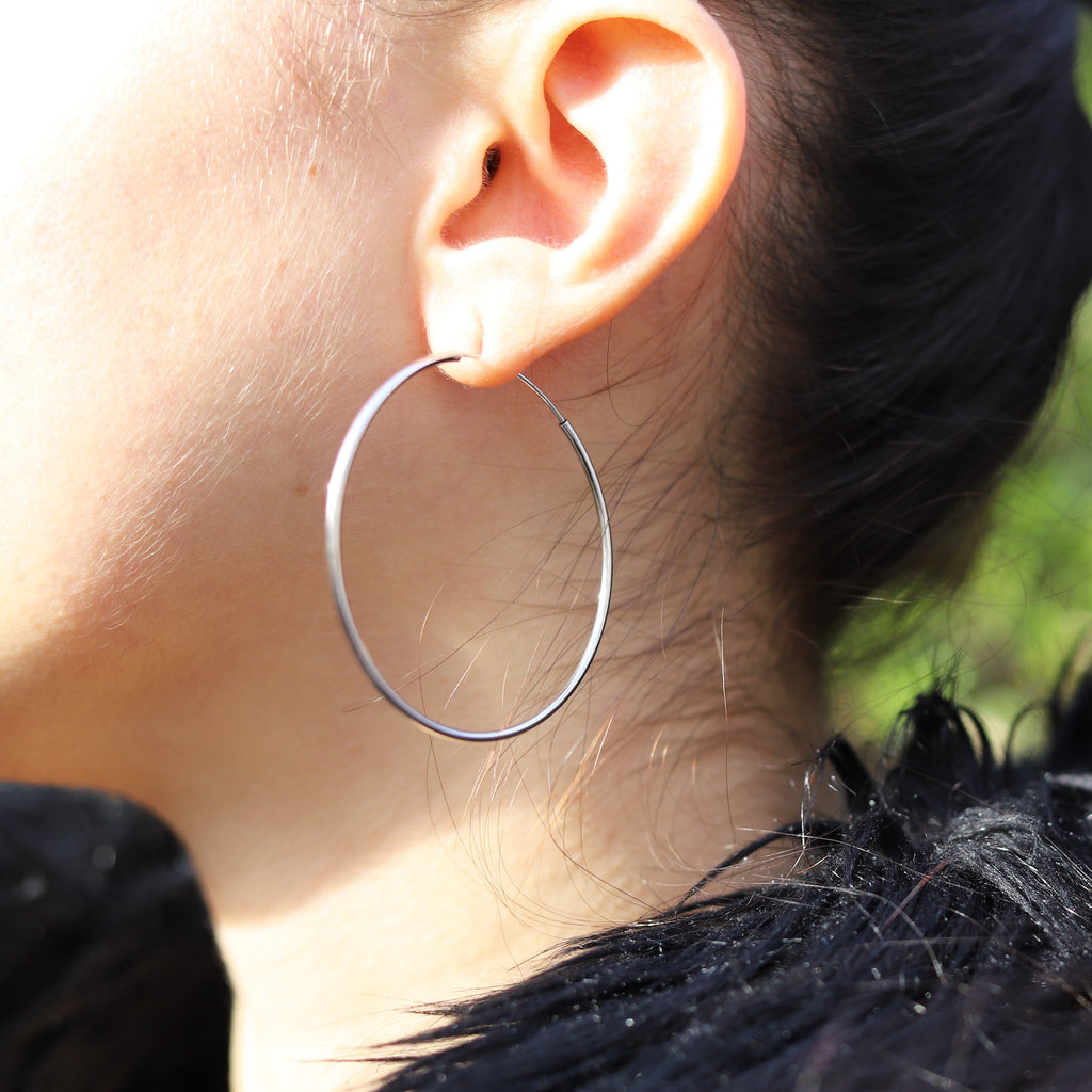 Women's Plain Sterling Silver Hoops