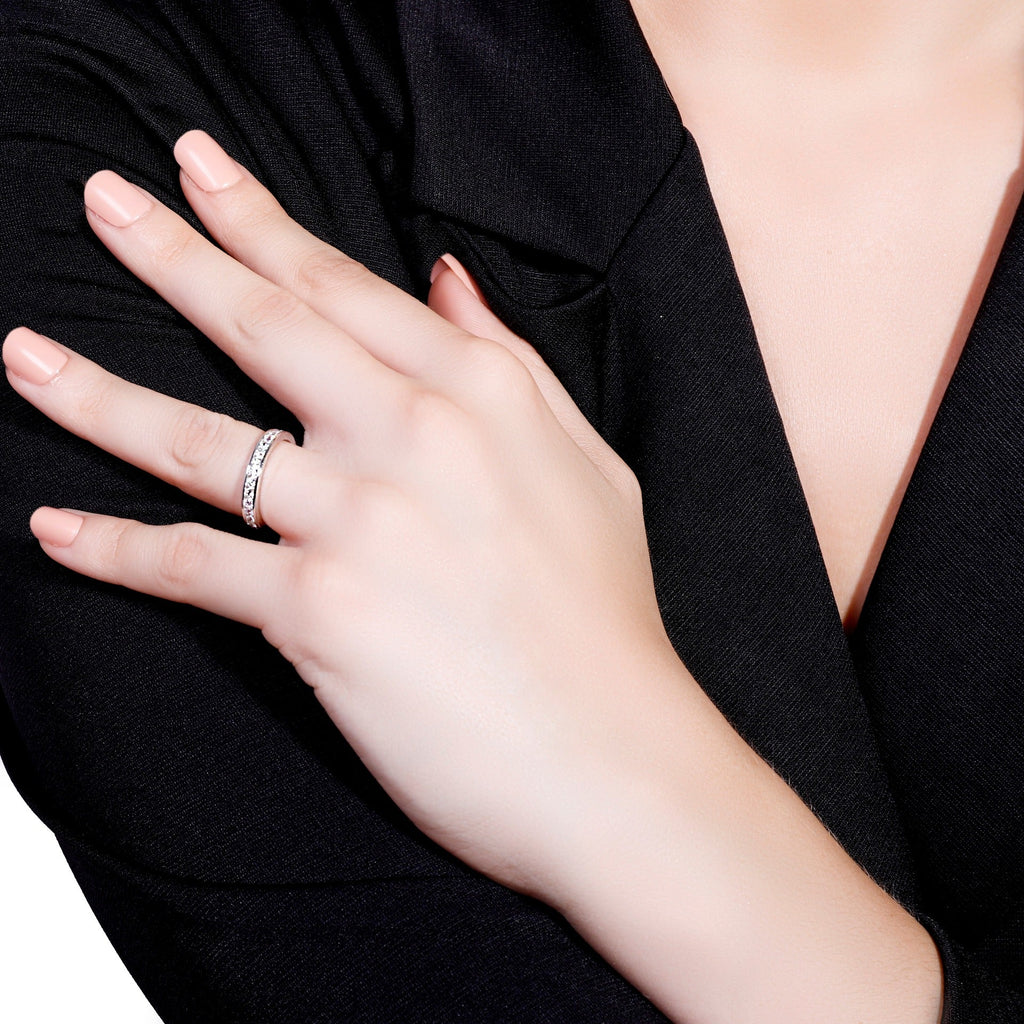 925 Sterling Silver Simulated Diamond Set Half Eternity Band Ring size J-U