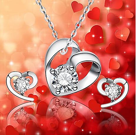 925 Sterling Silver Heart Stud Earrings And Necklace Set